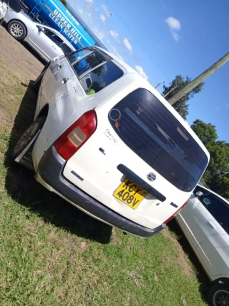 Toyota Probox    - 2011