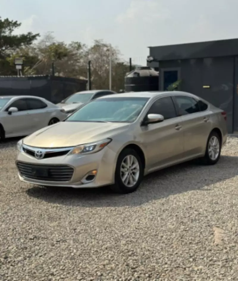 Toyota Avalon