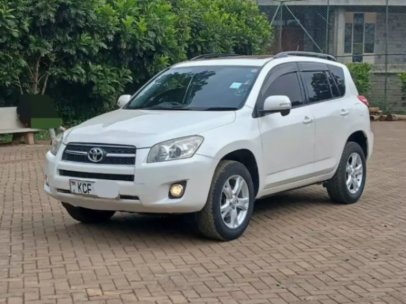 Toyota RAV4   - 2014