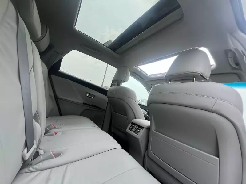 Toyota Venza   - 2013