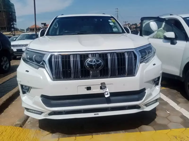 Toyota Landcruiser Prado