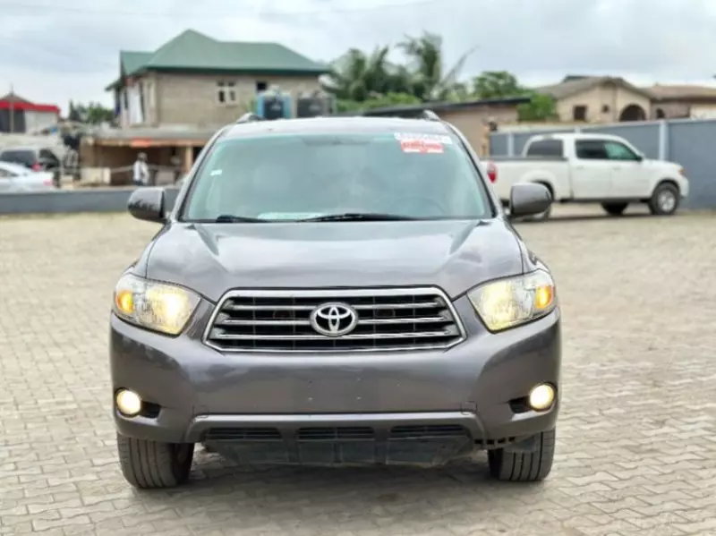 Toyota Highlander   - 2008