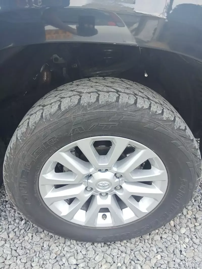 Toyota Landcruiser Prado