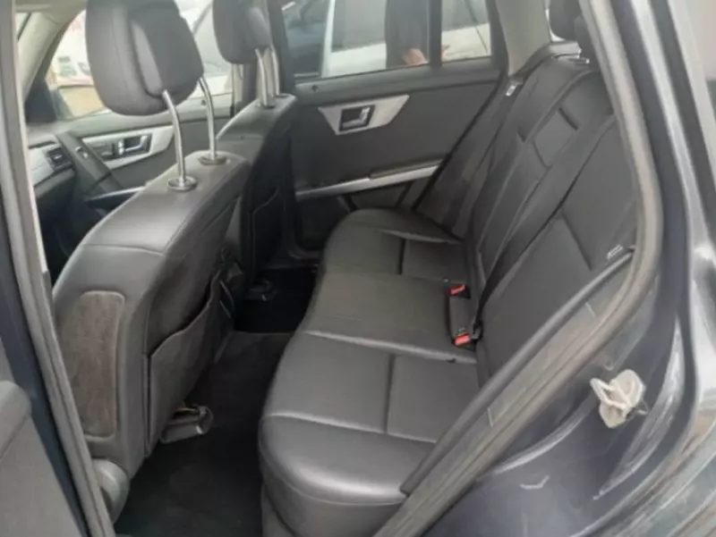 Mercedes-Benz GLK 350   - 2010