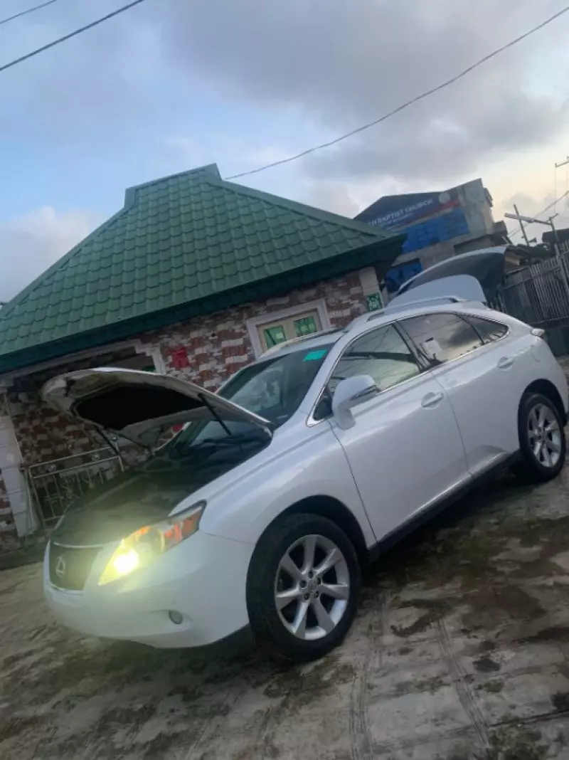 Lexus RX 350 - 2011