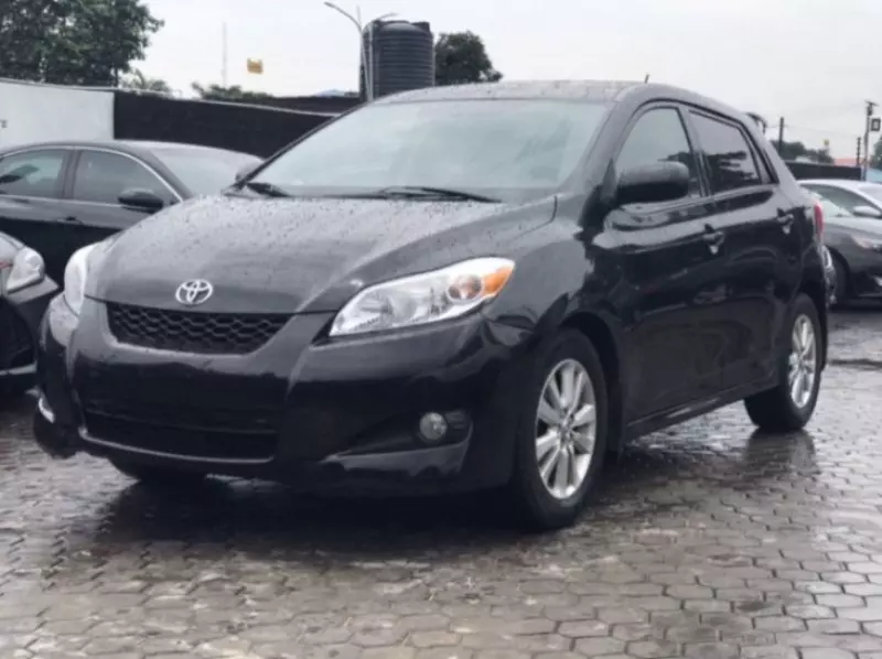 Toyota Corolla Matrix   - 2010