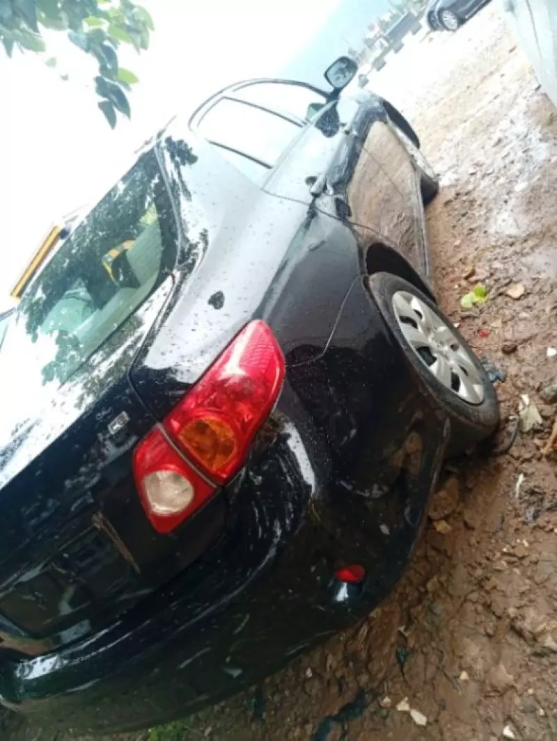 Toyota Camry   - 2009