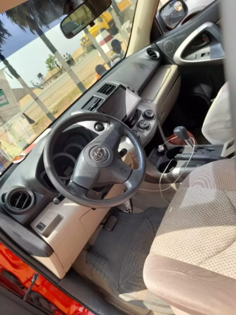 Toyota Rav4   - 2008