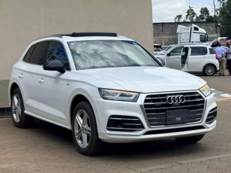 Audi Q5   - 2018