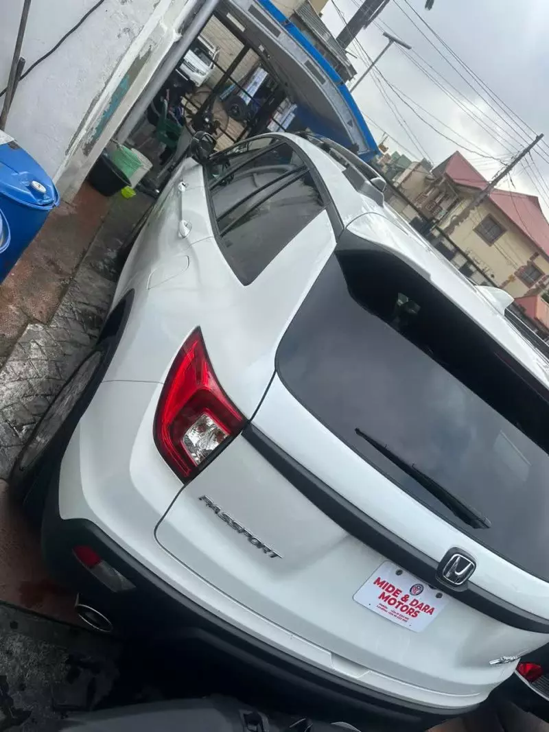 Honda Passport   - 2019