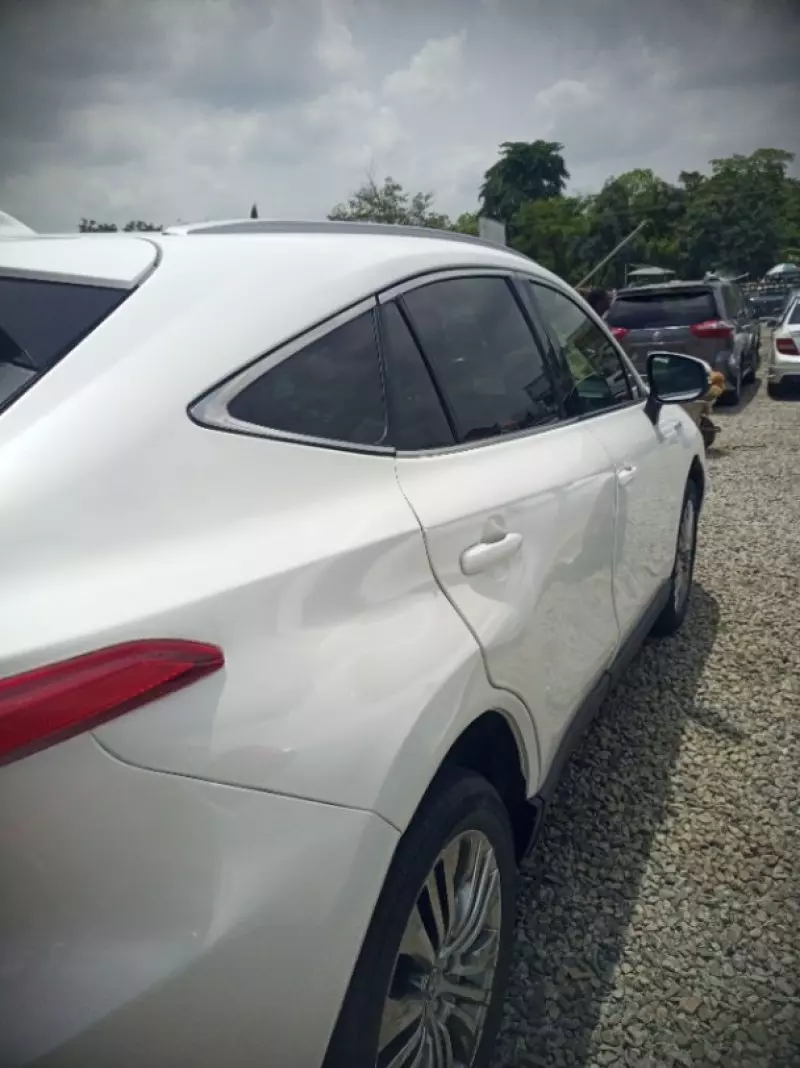 Toyota Venza   - 2021