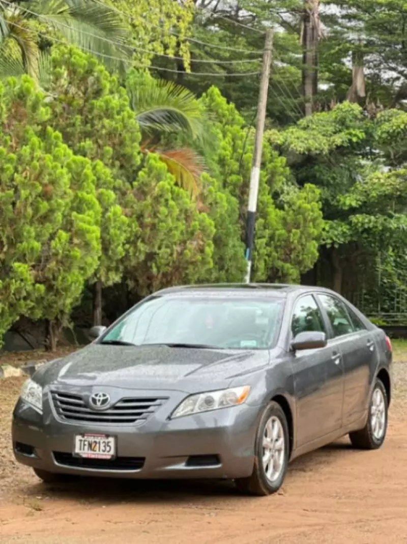 Toyota Camry   - 2007
