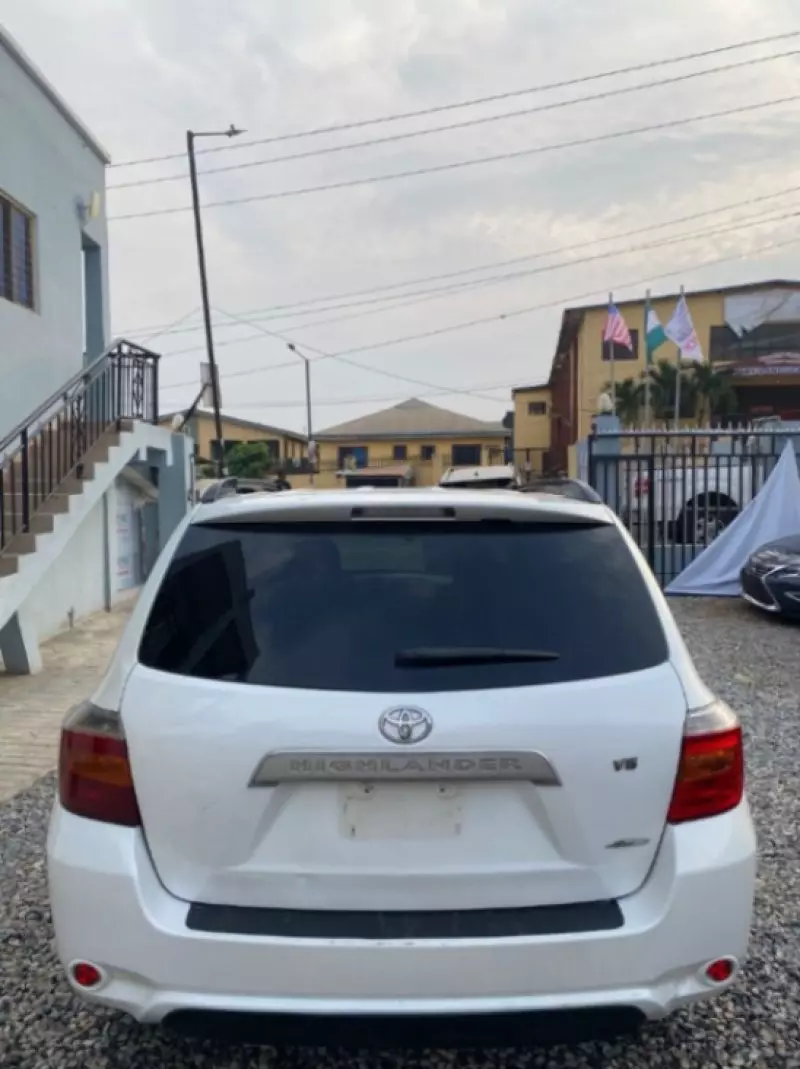 Toyota Highlander   - 2008