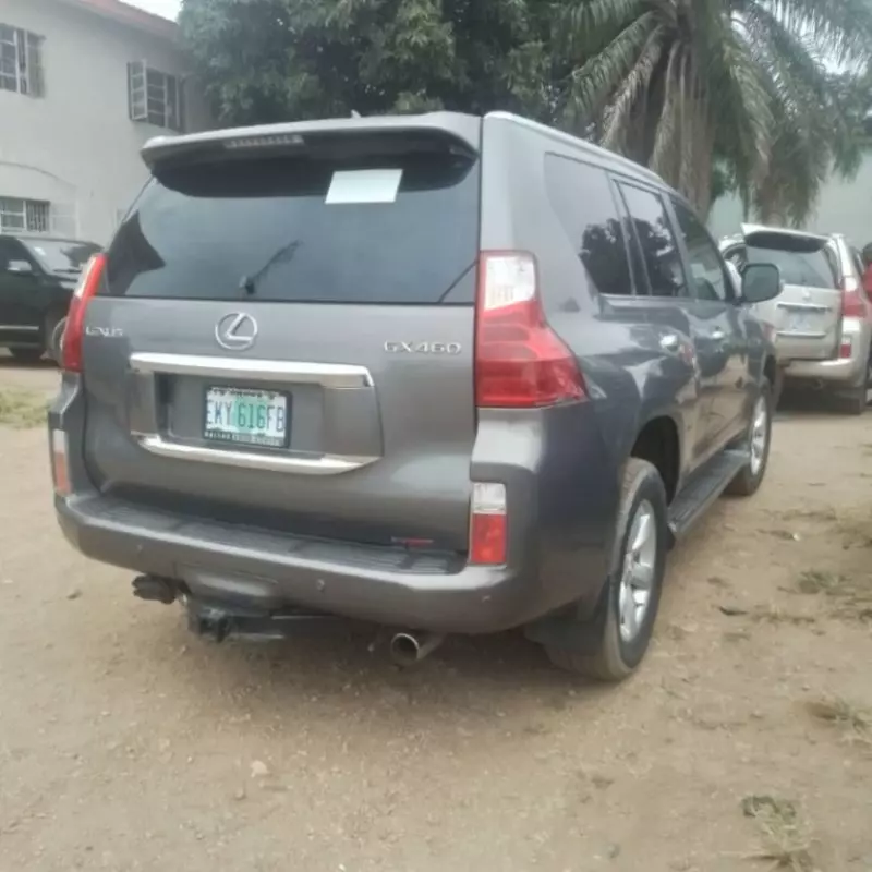 Lexus GX 460   - 2010