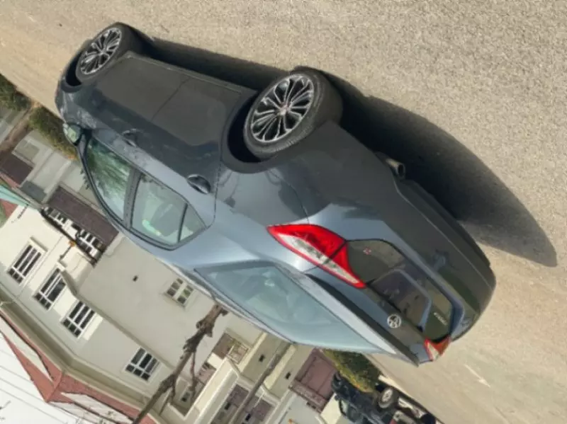 Toyota Corolla   - 2014