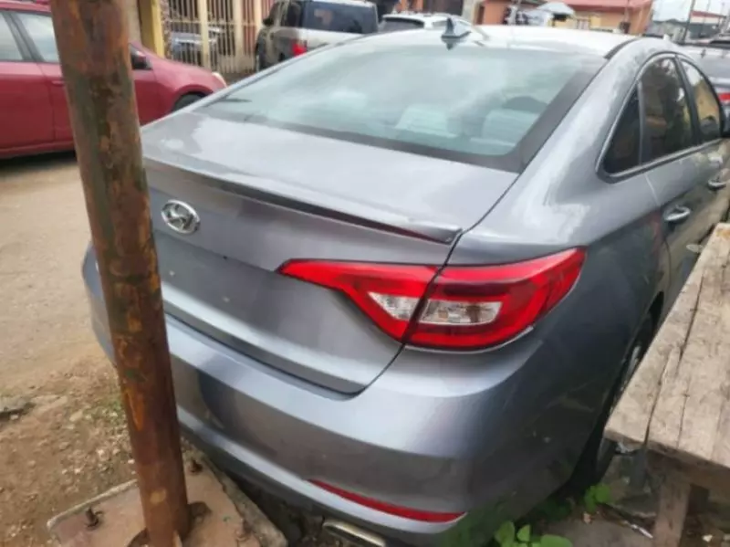 Hyundai ELANTRA 1,6L BVA GLS New