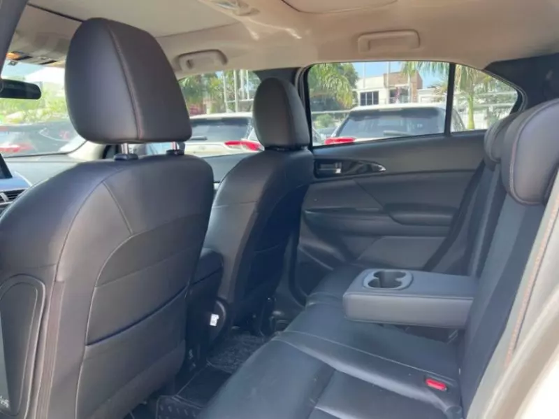 Mitsubishi Eclipse Cross 4x2   - 2020