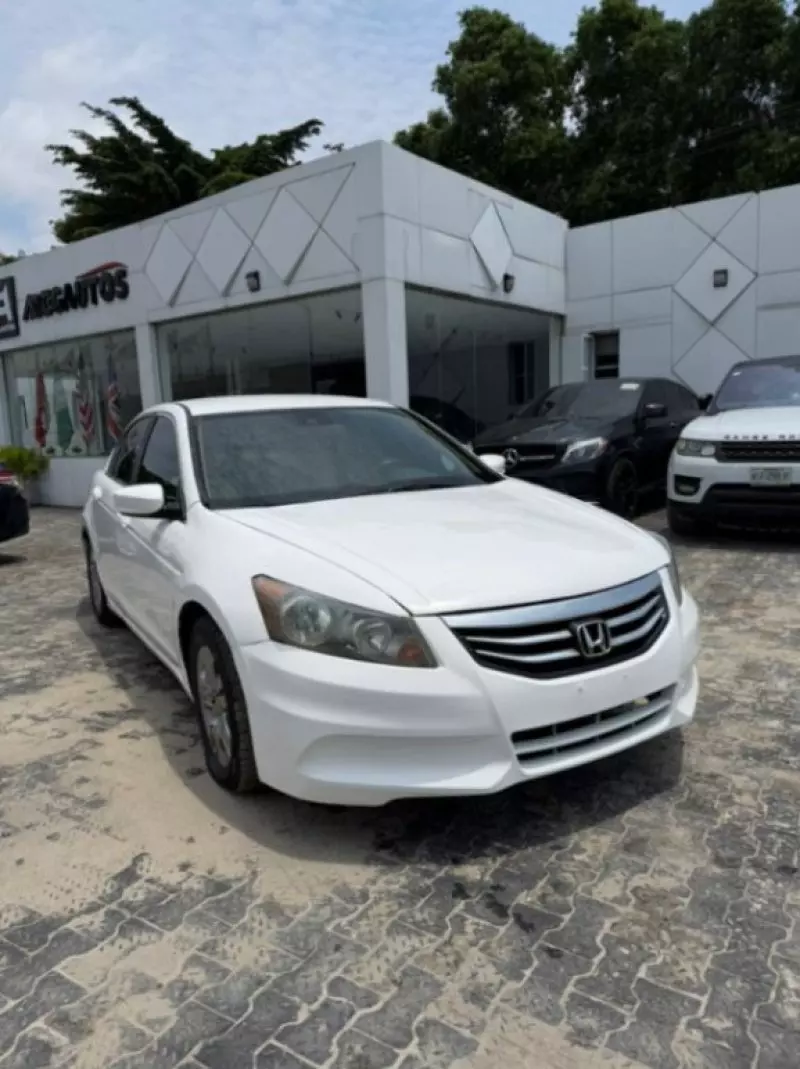 Honda Accord - 2012
