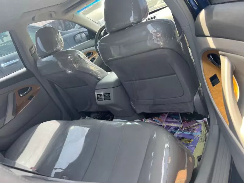Toyota Camry   - 2007