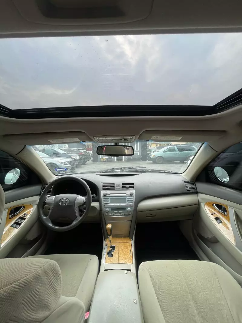 Toyota Camry   - 2007