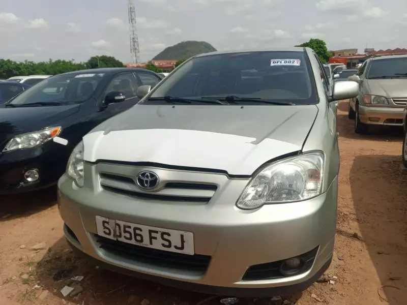 Toyota Corolla   - 2006