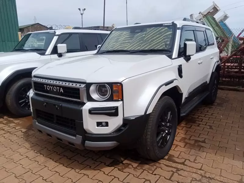 Toyota Land Cruiser   - 2024