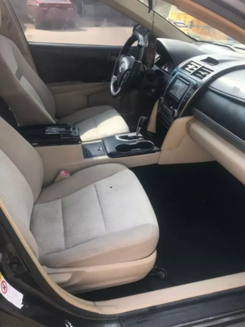 Toyota Camry   - 2013