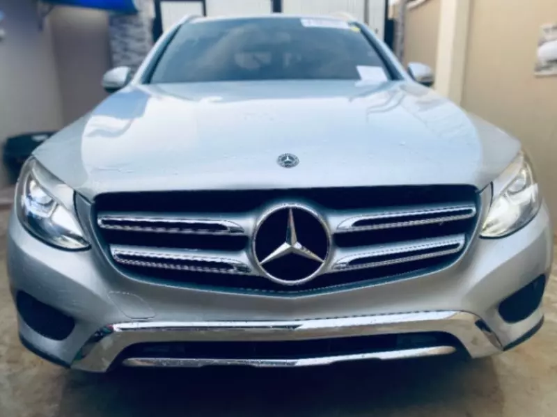 Mercedes-Benz GLC 300   - 2017