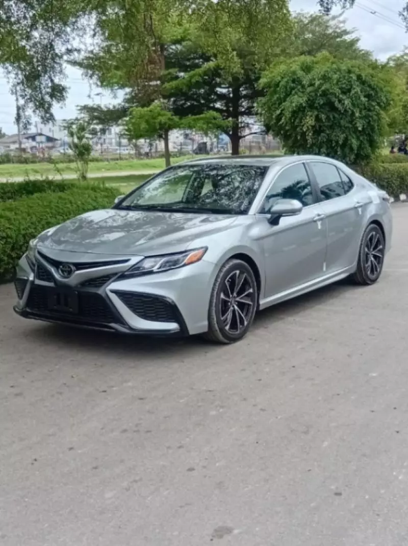 Toyota Camry   - 2021