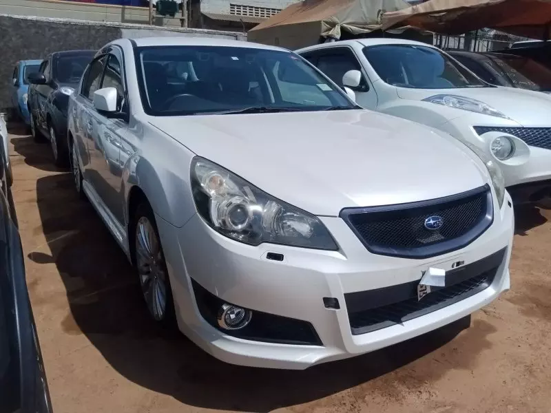 Subaru Justy   - 2011
