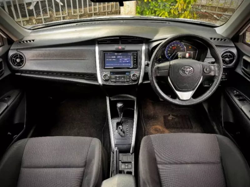 Toyota Fielder    - 2017