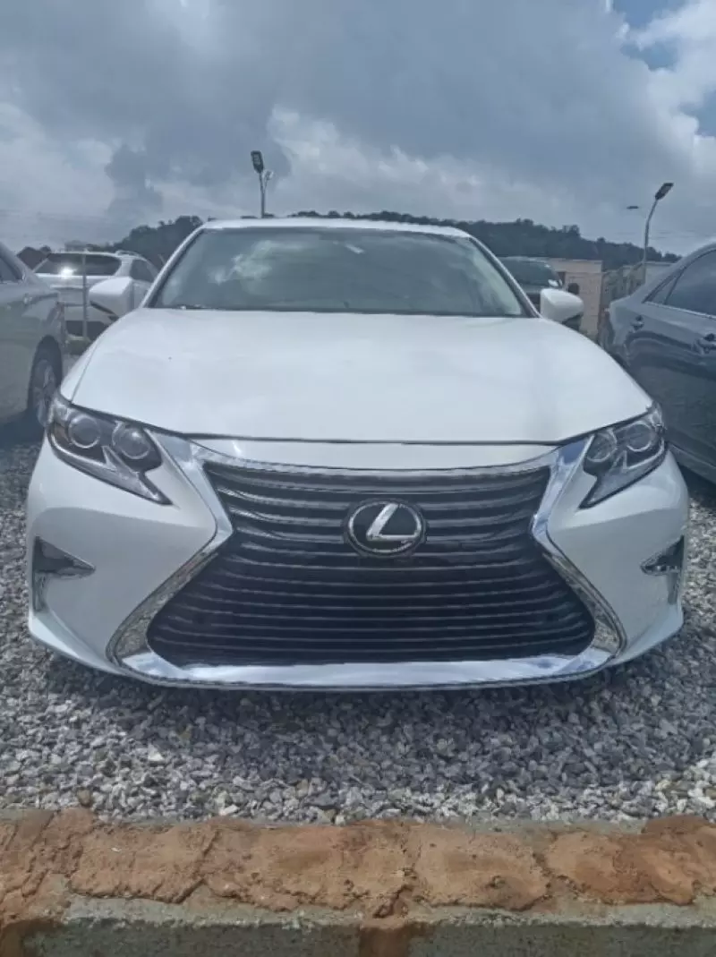 Lexus ES 350   - 2013
