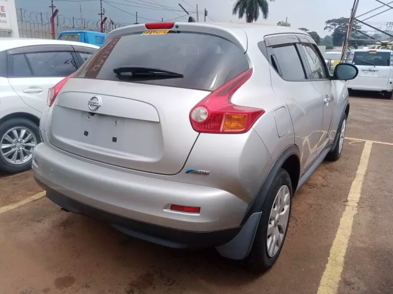 Nissan Juke   - 2013