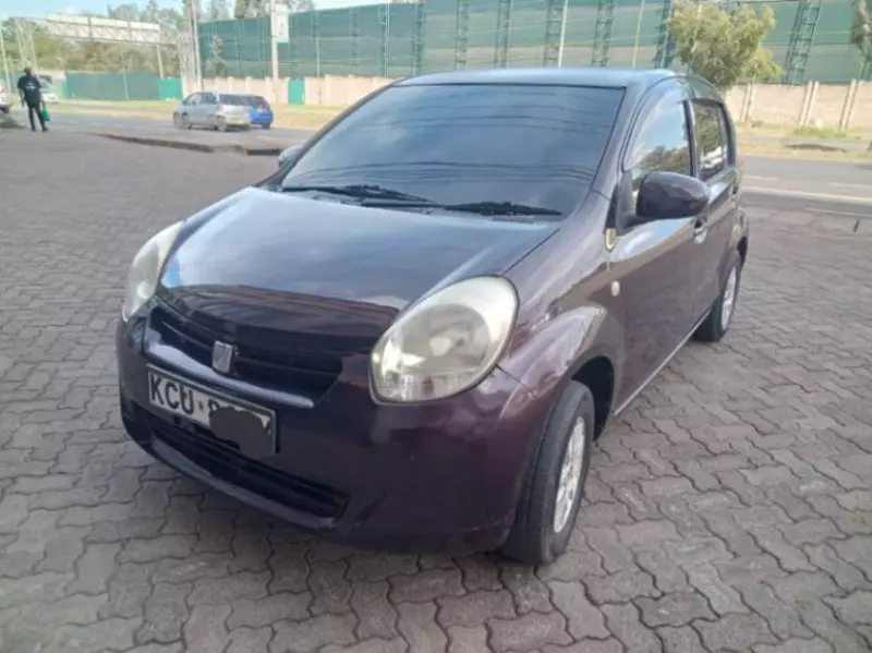 Toyota Passo   - 2012