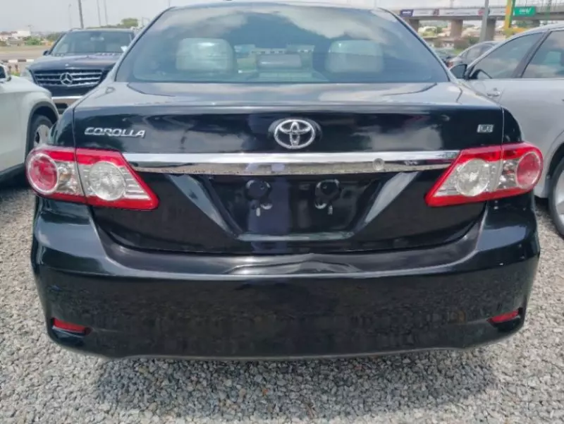 Toyota Corolla   - 2013
