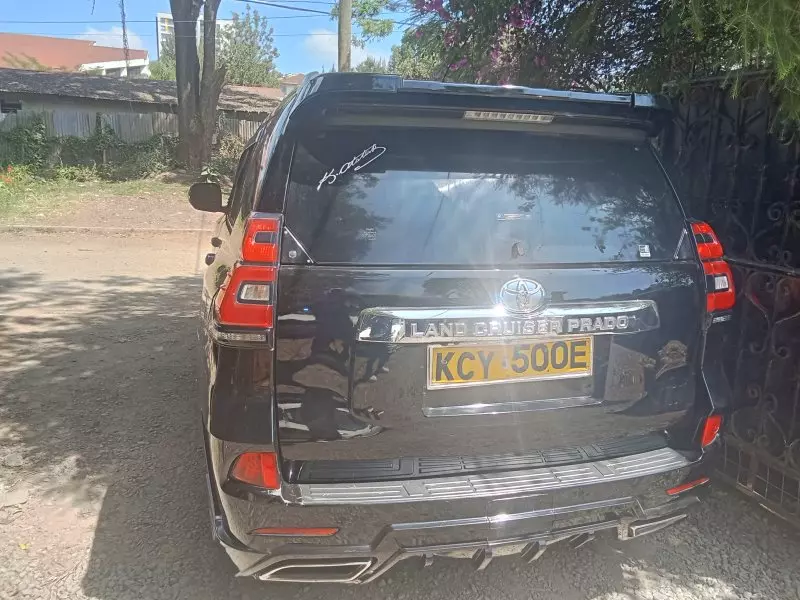 Toyota Landcruiser Prado