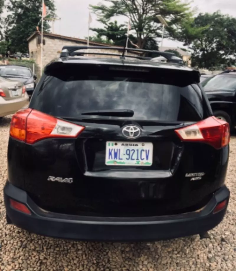 Toyota RAV4   - 2013