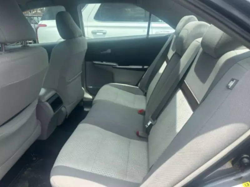 Toyota Camry   - 2012