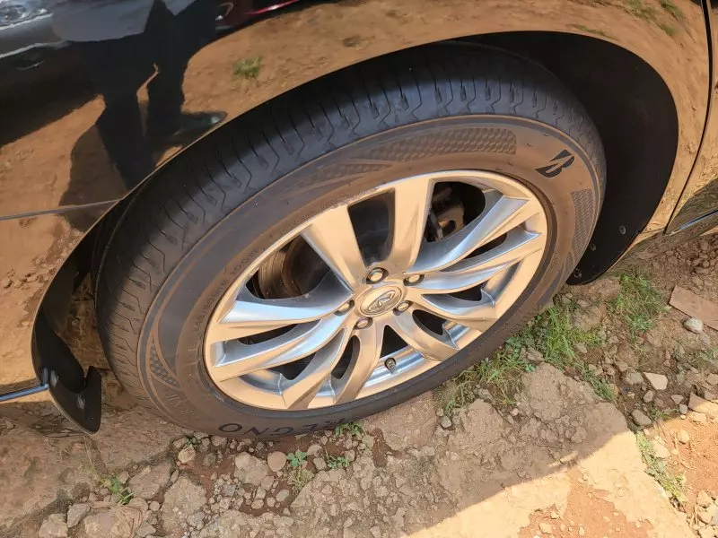Nissan Fuga Hybrid   - 2015