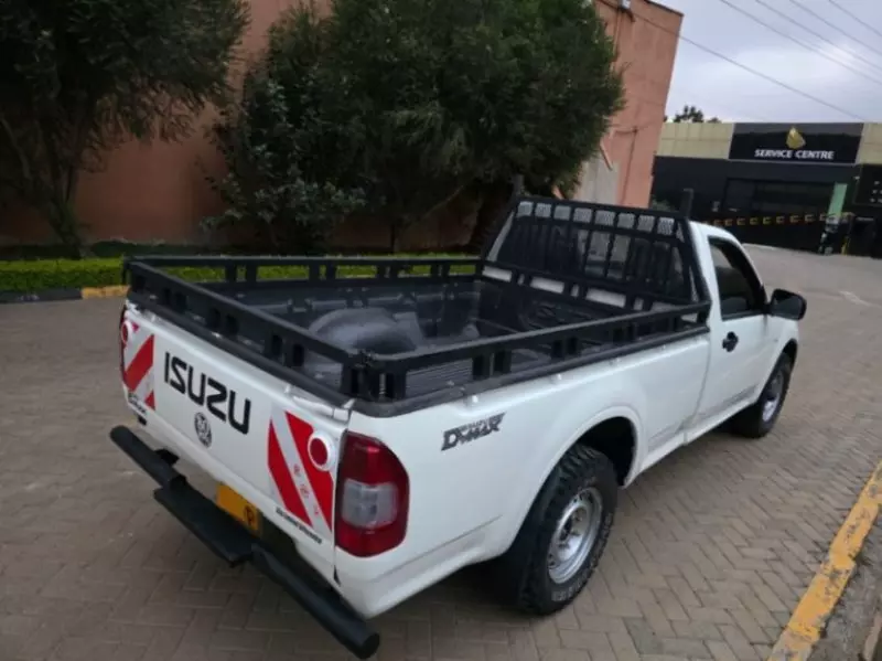 Isuzu D-Max   - 2010