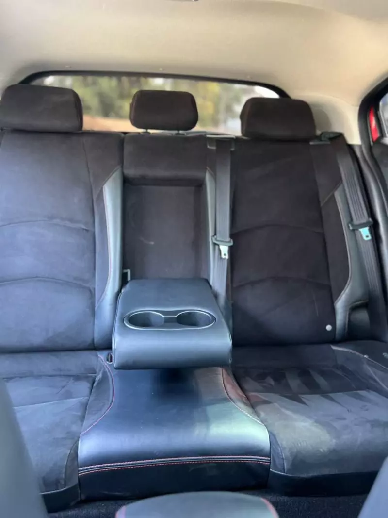 Mazda Axela    - 2014