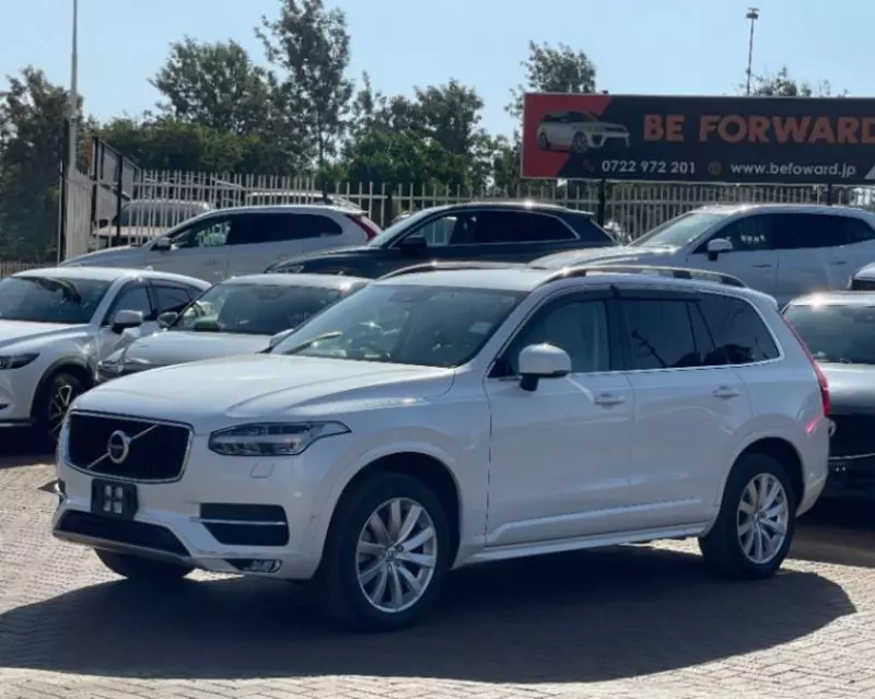 Volvo XC90   - 2019