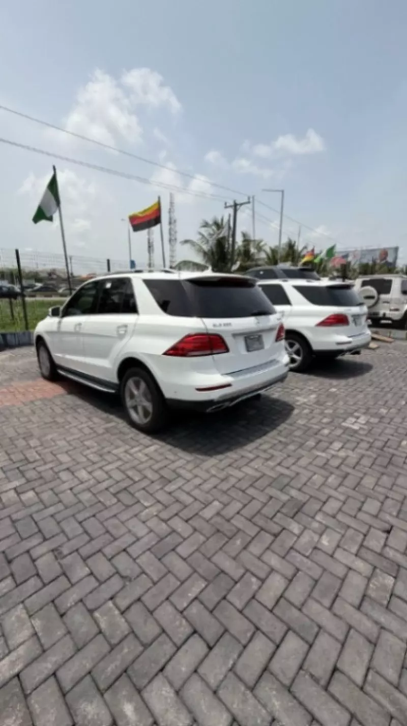 Mercedes-Benz GLE 350   - 2017