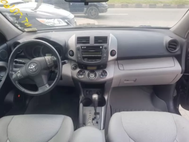 Toyota RAV 4   - 2009