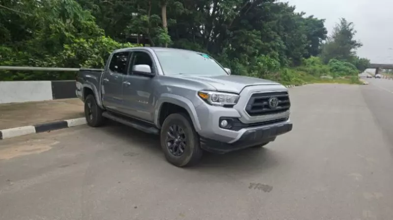 Toyota Tacoma