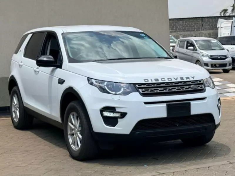 Land Rover Discovery Sport   - 2018