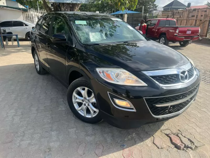 Mazda CX-9   - 2012