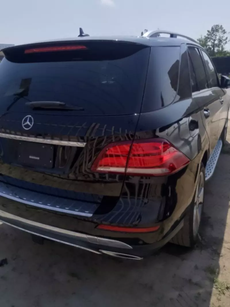 Mercedes-Benz GLE 350