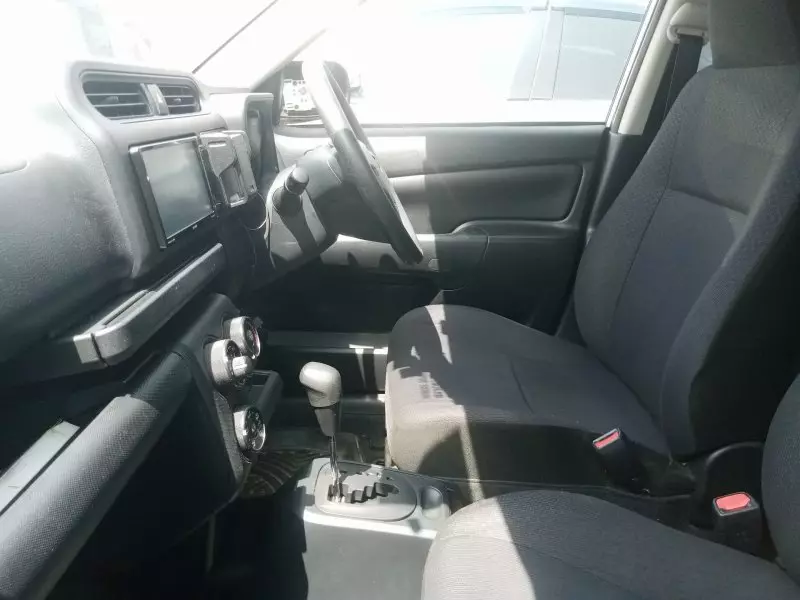 Toyota Probox    - 2016