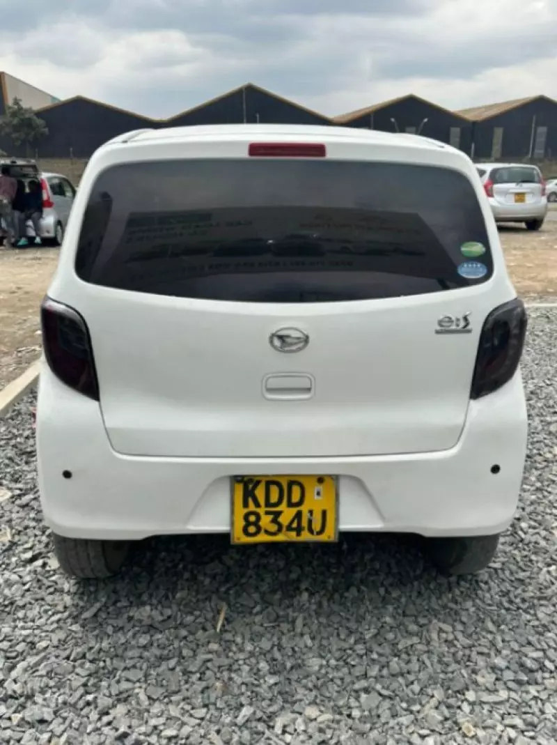 Daihatsu Mira    - 2014